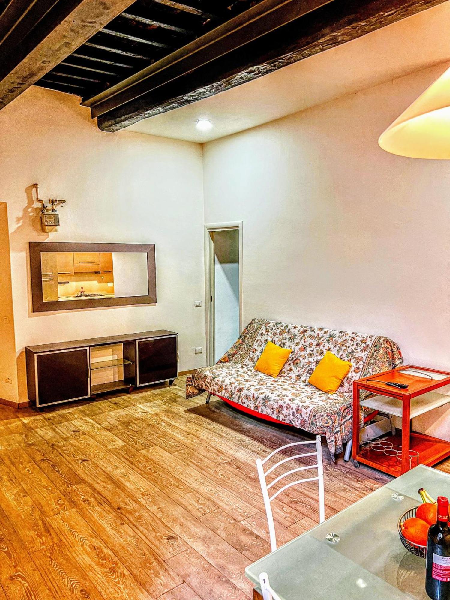 Apartamento -The Old Town Quarry- Carrara Centro Exterior foto